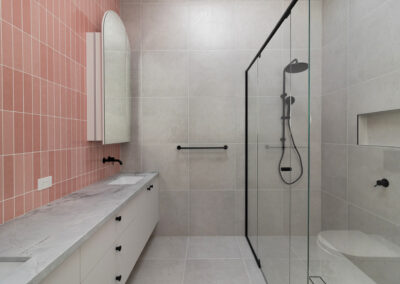 ensuite for extension of edwardian home in hughesdale by vivid build