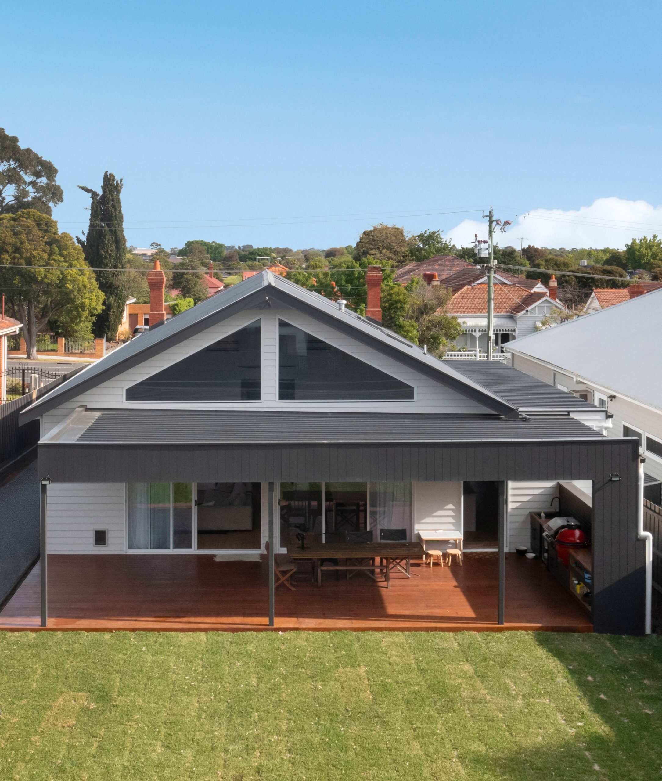 edwardian extension in hughesdale by vivid build